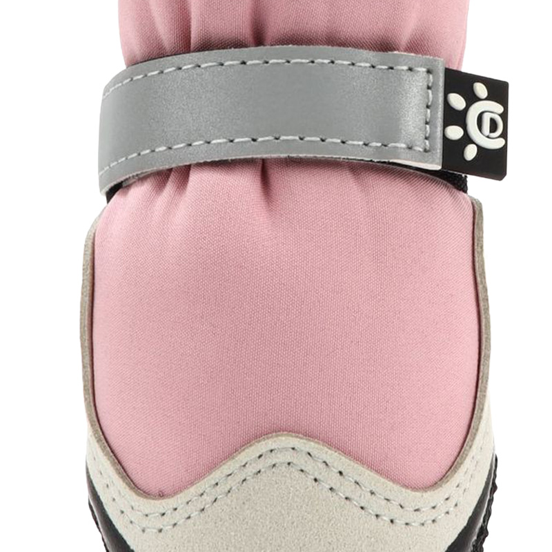 Detailed view of the water-resistant dog boots four-way stretch fabric and seamless ankle chassis.