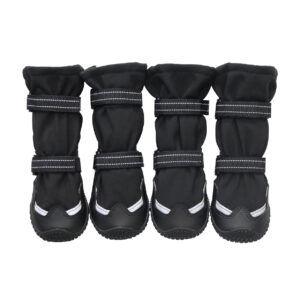 Winter-Warm Dog Boots Stealth Black Front View Four stealth black winter-warm dog boots displaying a high-shaft chassis and integrated protective anti-collision toe caps.